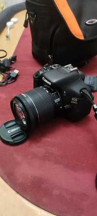 Зеркальный фотоаппарат Canon 600D в идеальном состоянии