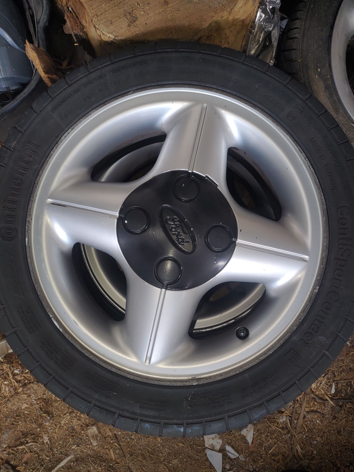 Jantes Especiais Ford Fiesta 1.8Td
