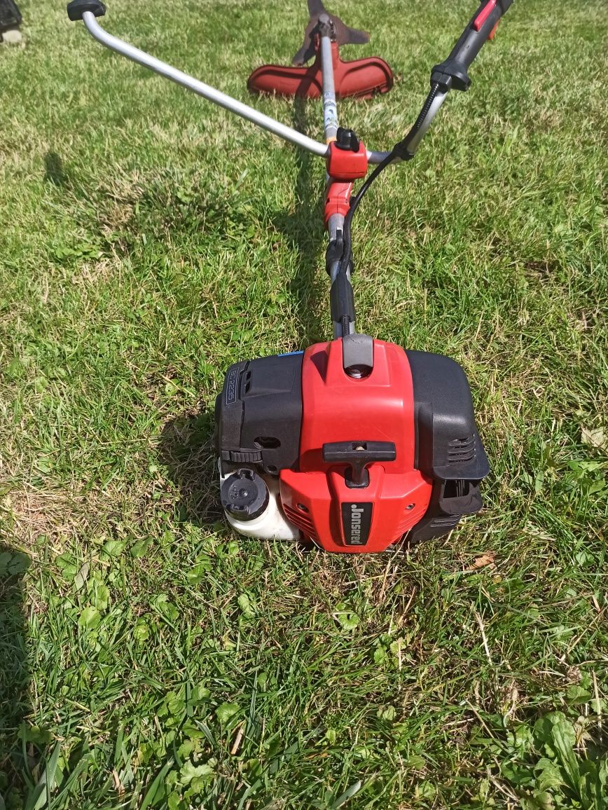 Kosa spalinowa do trawy Jonsered BC 2235