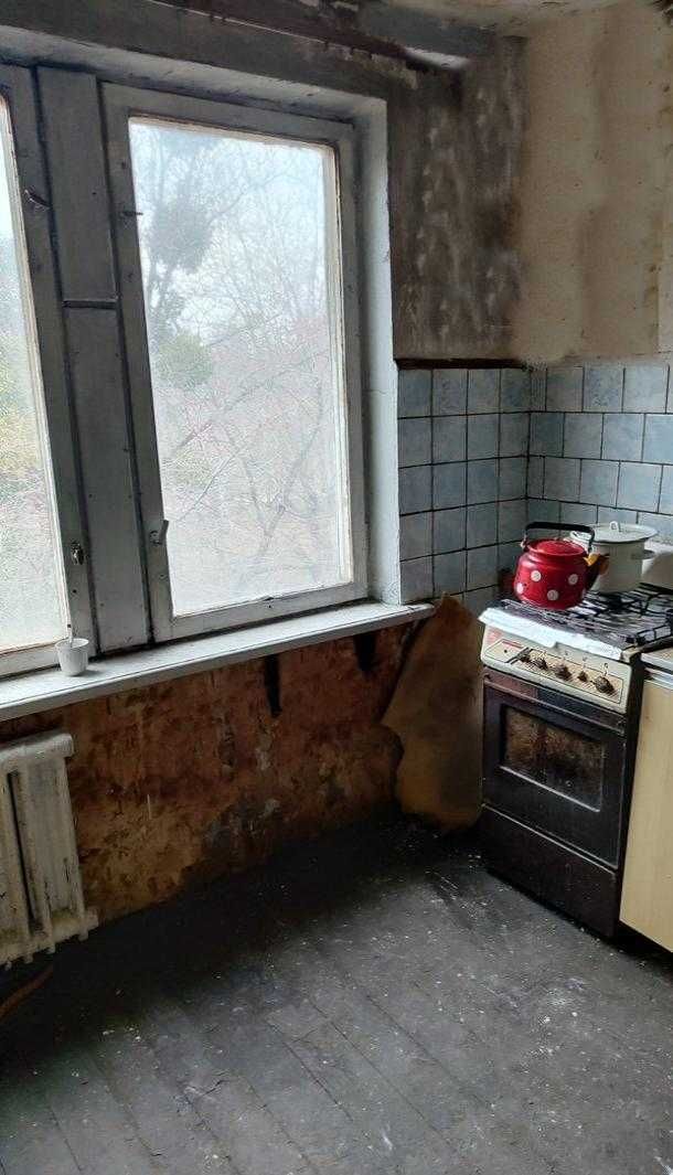 Продам 2 комнатную квартиру 10 минут от м. Индустриальная.