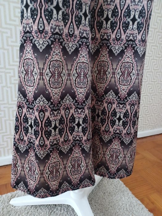 Calça de Mulher em Veludo.
