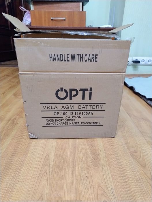 ДБЖ Powercom BNT 400A  б/в та новий AGM акумулятор 12V, 100Ah