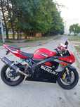 Suzuki gsxr k5 600