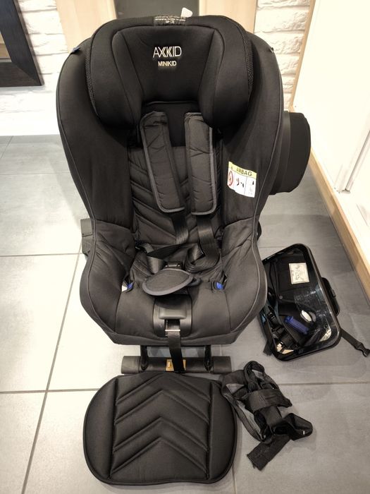 Fotelik samochodowy Axkid Minikid 2.0