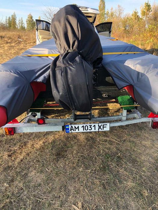 Човен Quicksilver з мотором Mercury Sea Pro 25 та причепом