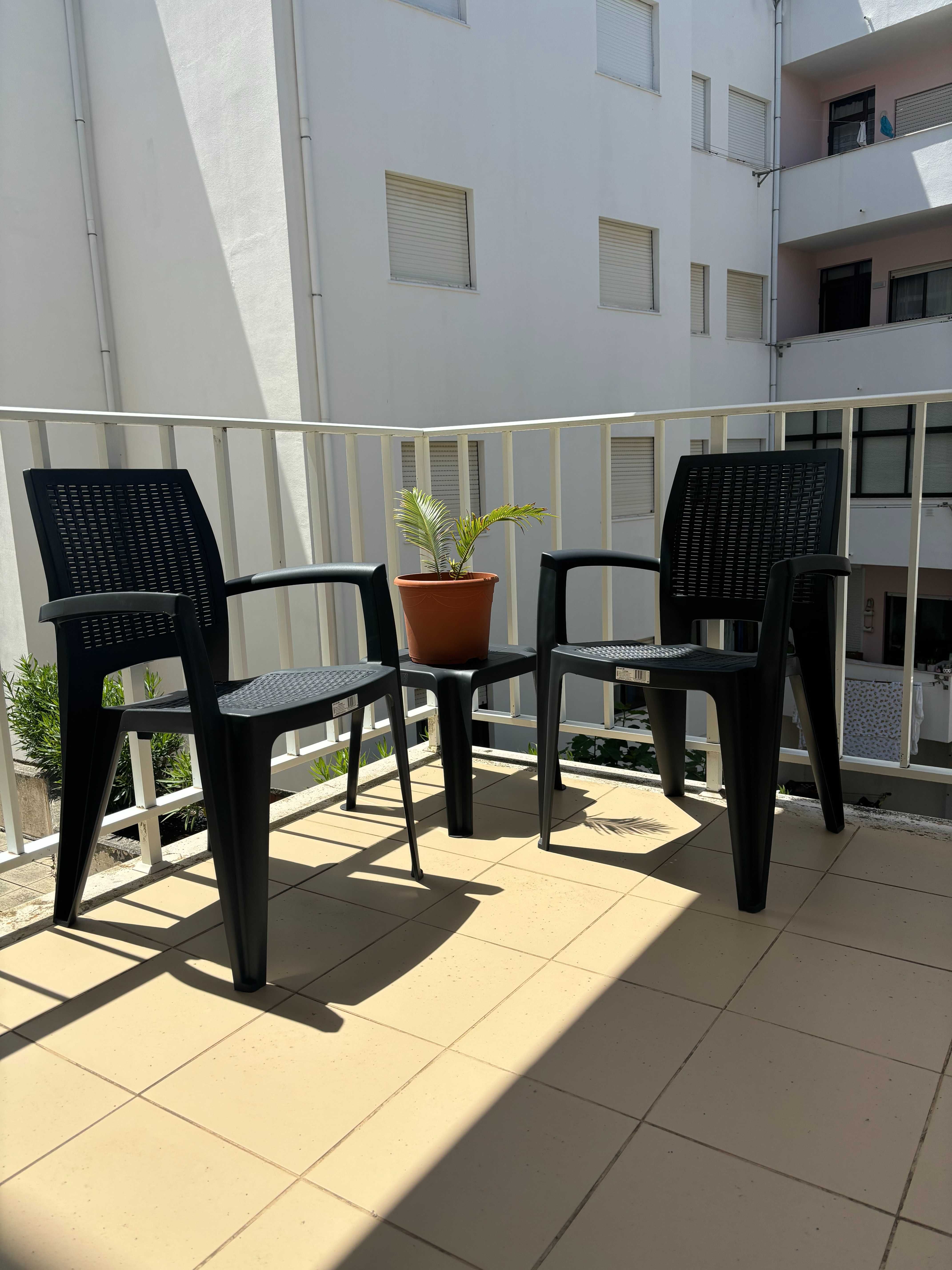 Apartamento com piscina para férias