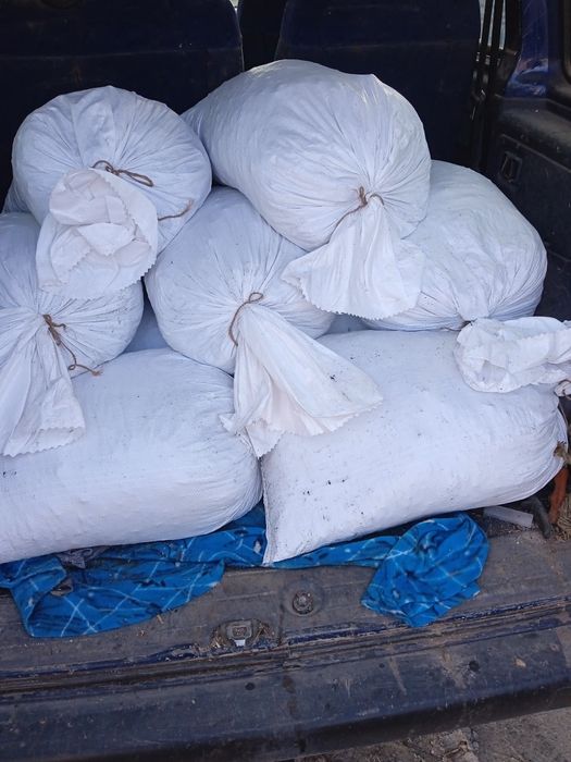 Вугілля в мішках