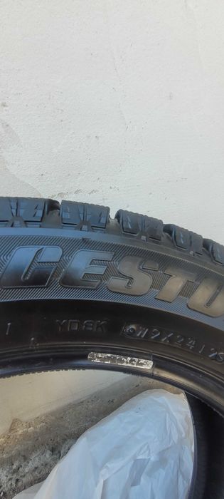 Зимова гума bridgestone blizzak 205/55/16
