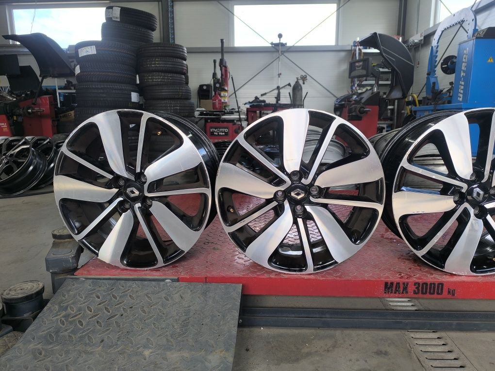 Oryginalne alufelgi 17 renault 4x100