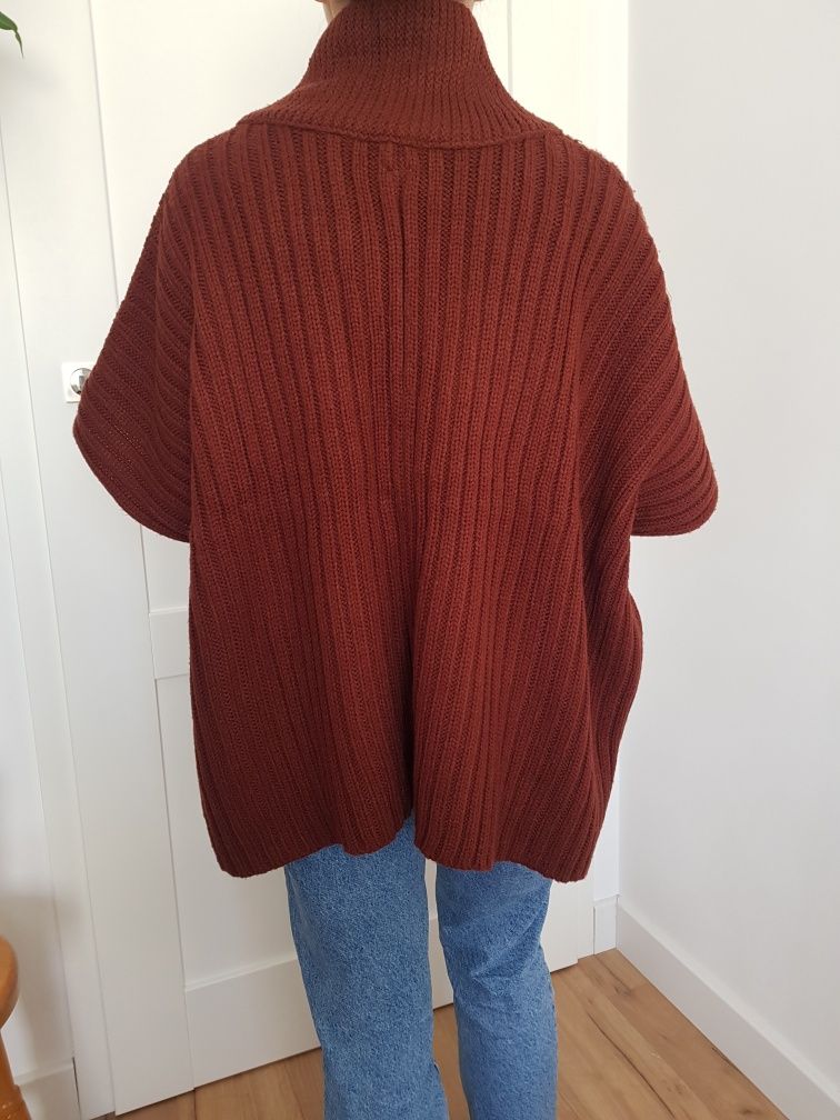 Sweter ponczo Pull&Bear