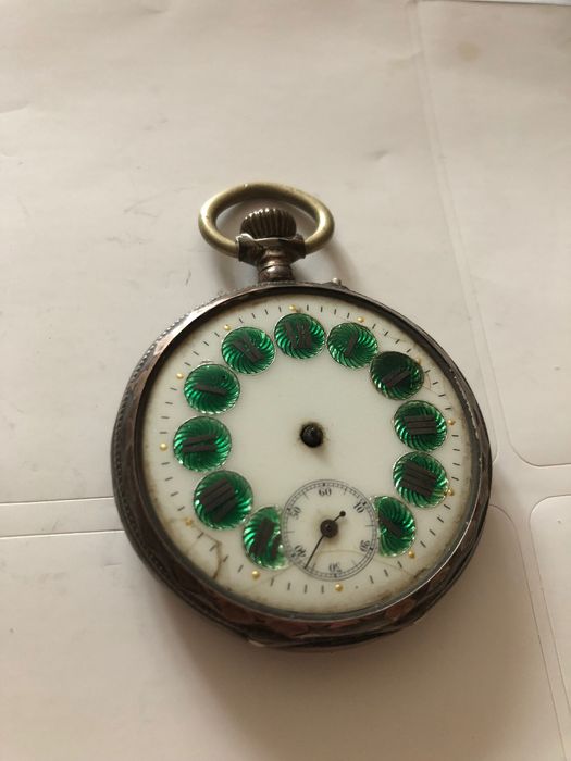 Zabytkowy zegarek kieszonkowy