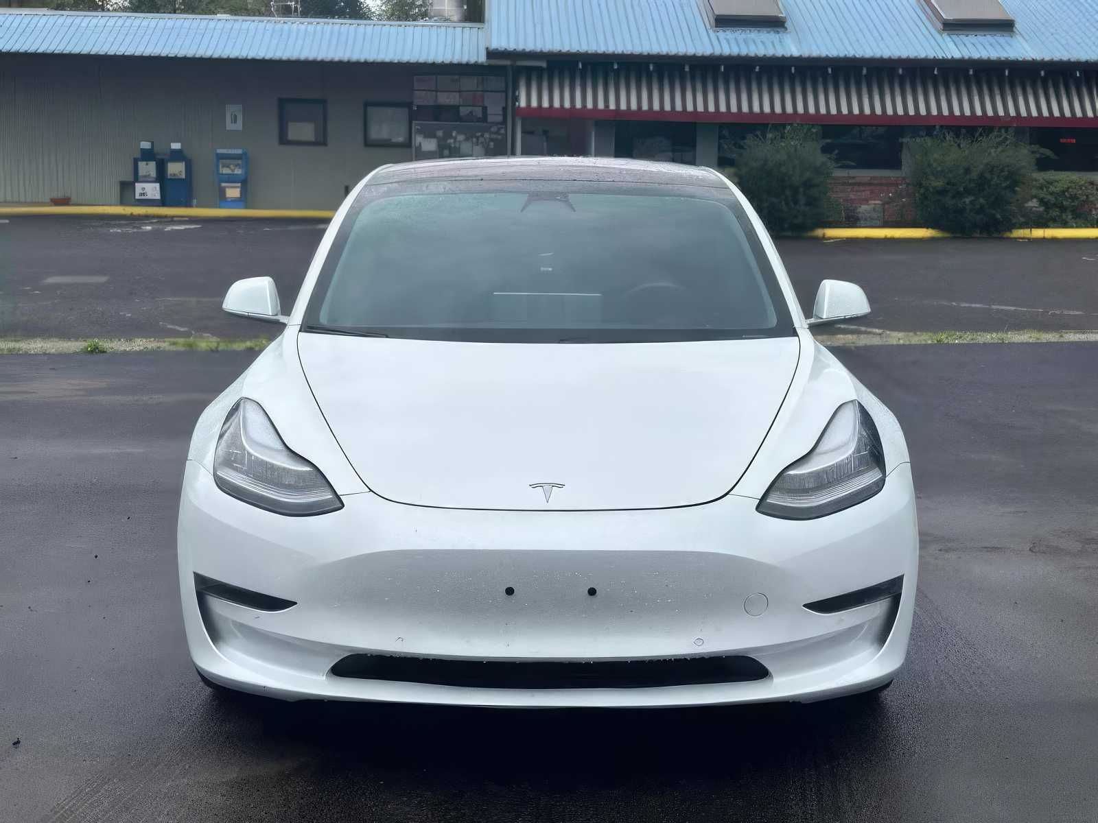 2020 Tesla Model 3  Long Range