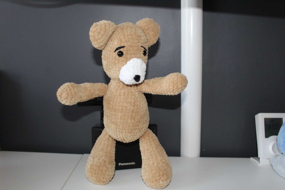 Maskotka Miś na szydełku