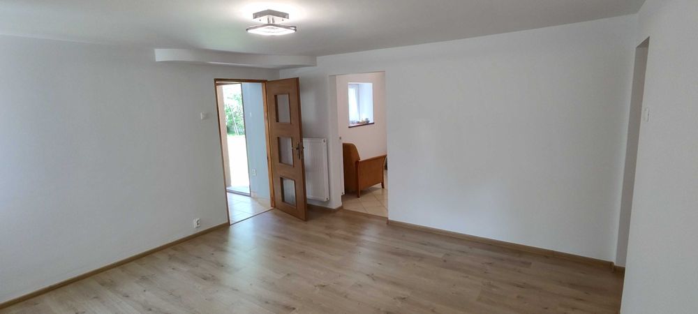 Wynajmę mieszkanie 64m2 + wiata parking + budynek gospodarczy + ogród