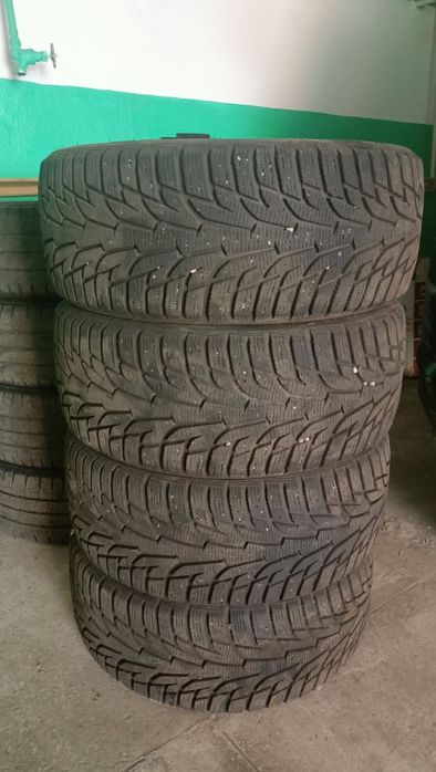 Автошини 225/40 R18