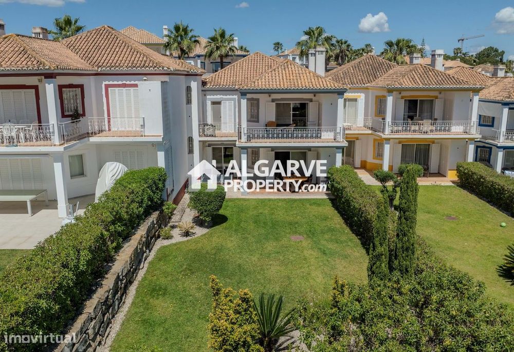 Magnifico apartamento de dois quartos na Encosta do Lago, Quinta Lago,