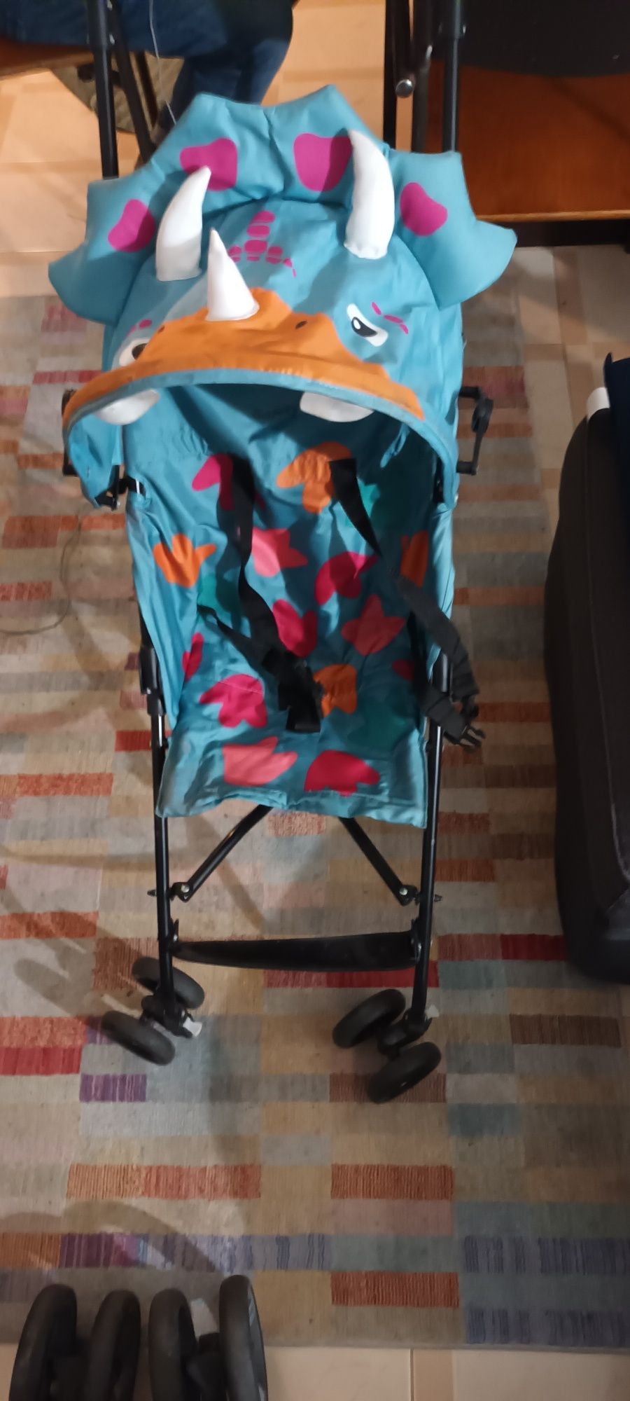 Carrinho bebé bom estado