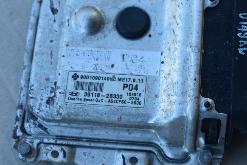 komputer sterownik silnika HYUNDAI IX20 1.4 16V G4FA 12R.39118-2B330