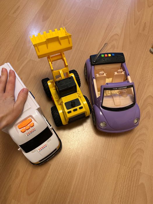 Duży zestaw samochodów bardzo dobry stan