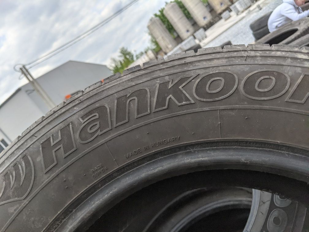 215/65R16C Hankook