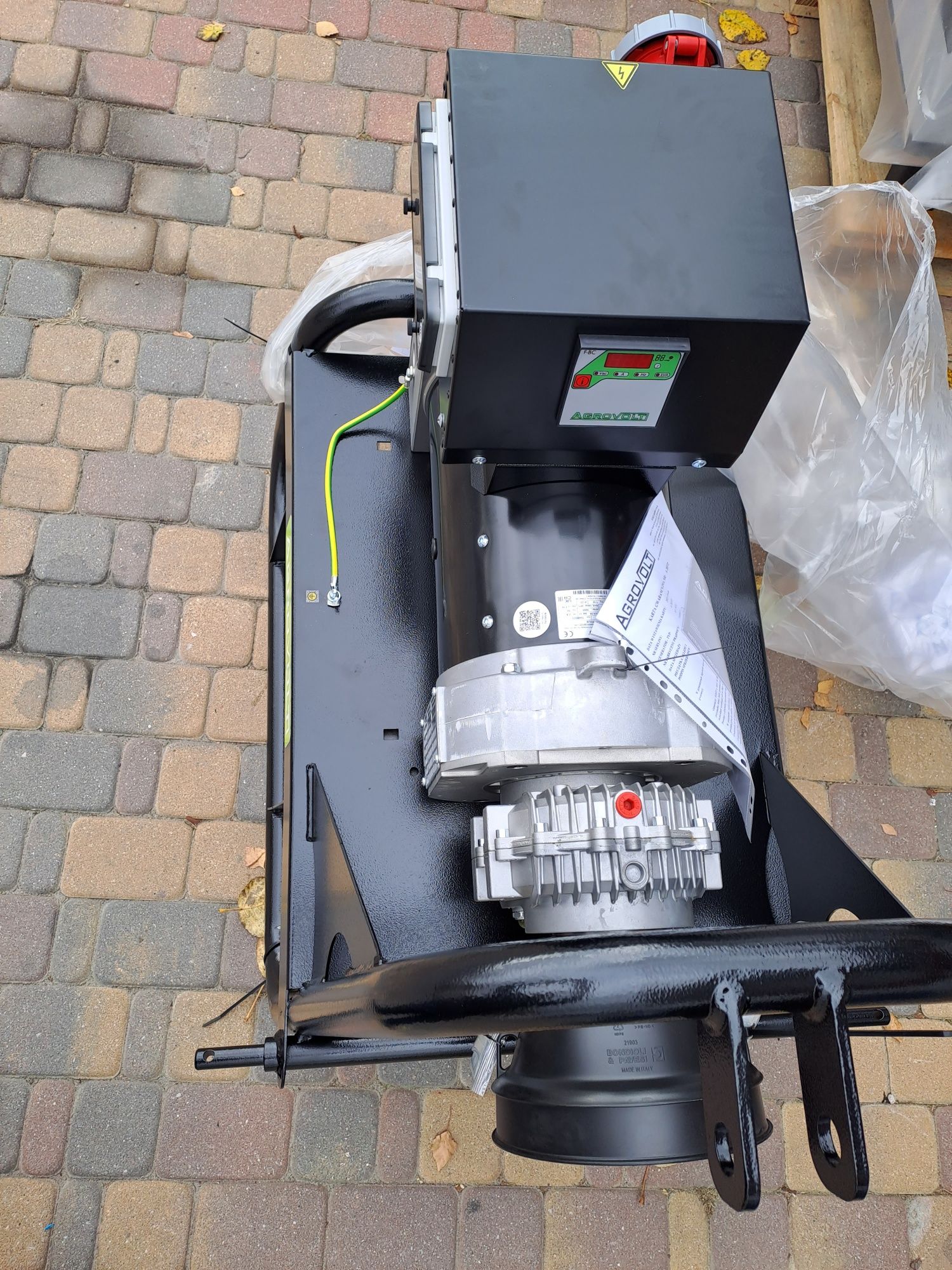Agregat prądotwórczy na MODEL FOGO 38 KVA R AGROVOLT