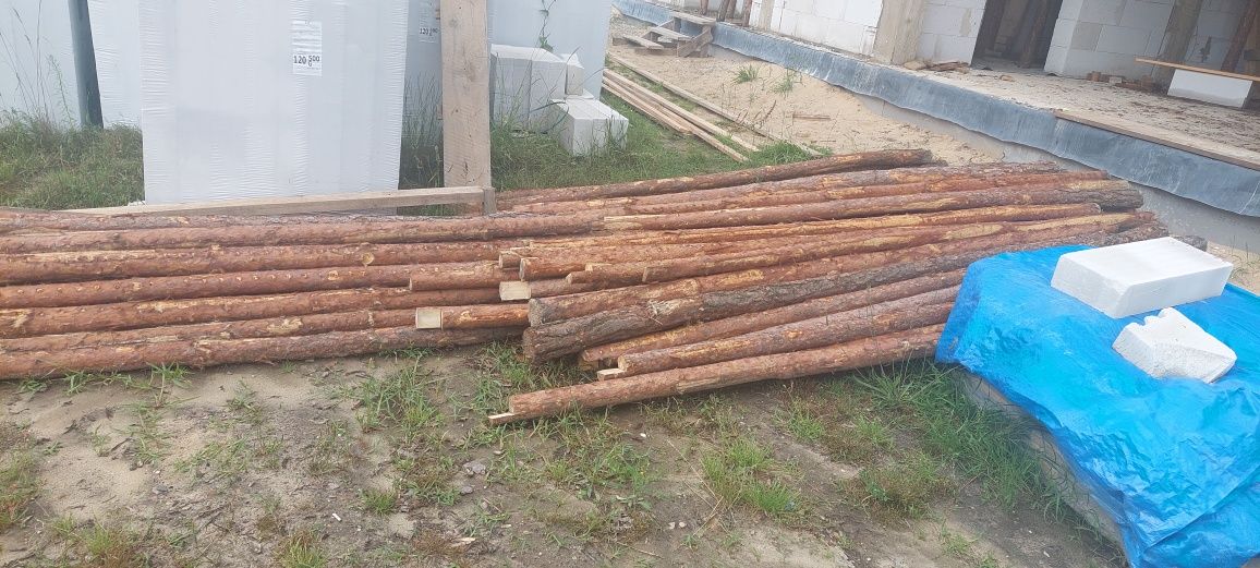 Stemple budowlane  300sztuk  drewniane świeże