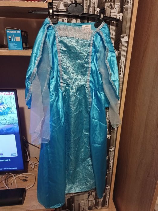 Новогоднее платье Рапунцель на 5 - 7 лет.