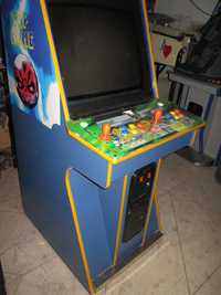 Máquina arcade 2800  jogos