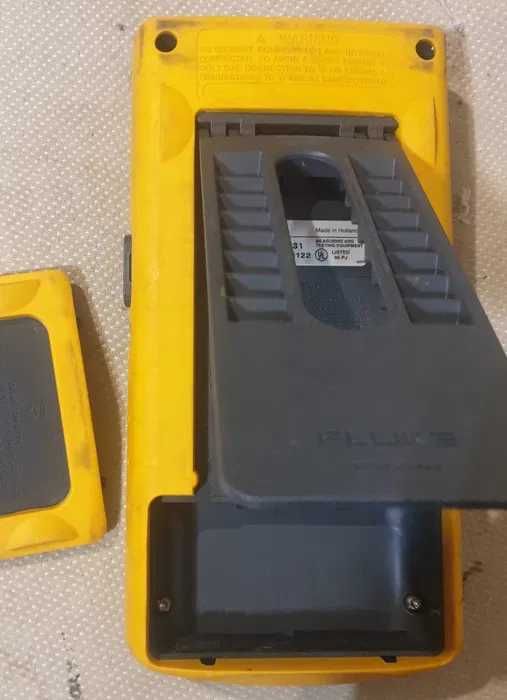 Skopometr Fluke 123