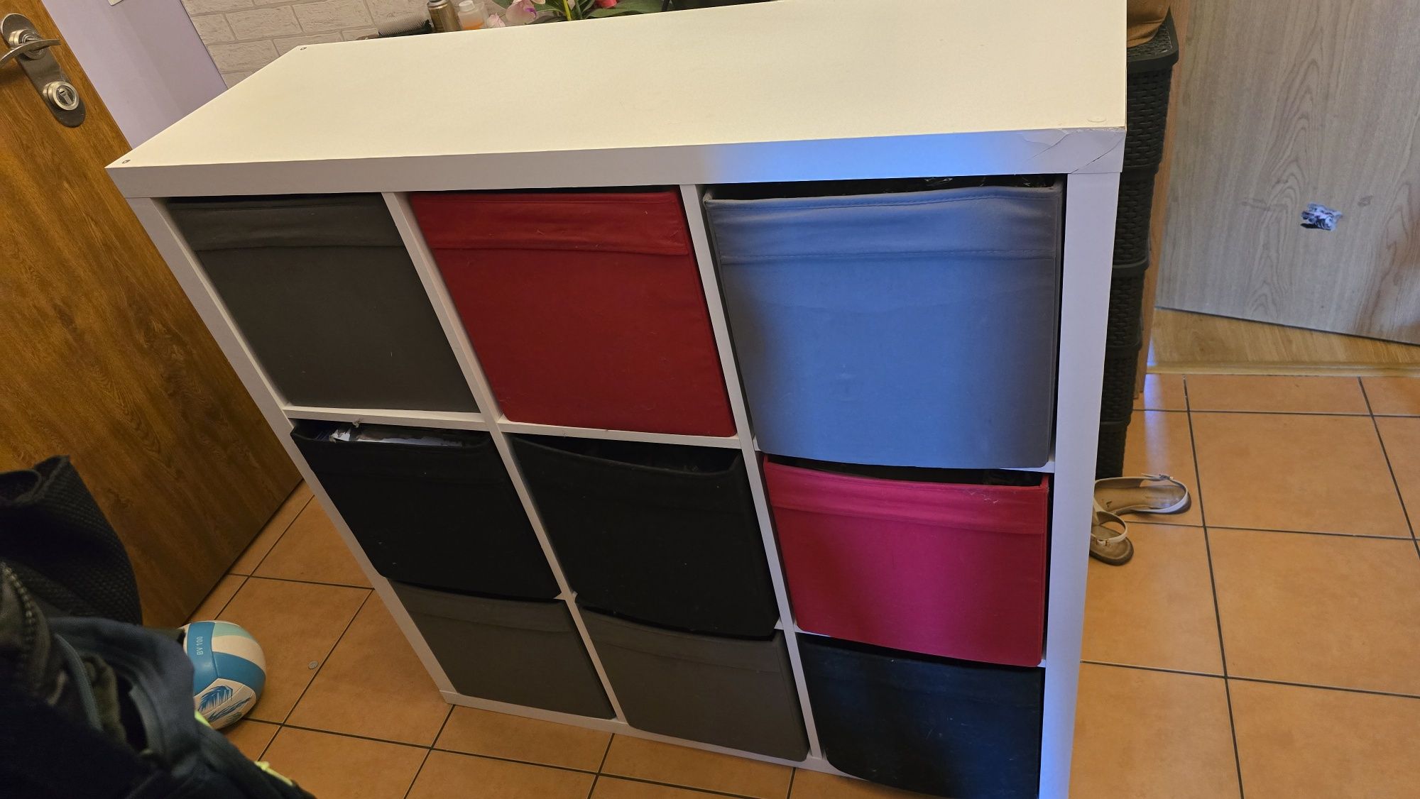 Regał szafka 112x112x38 ala ikea plus pudelka