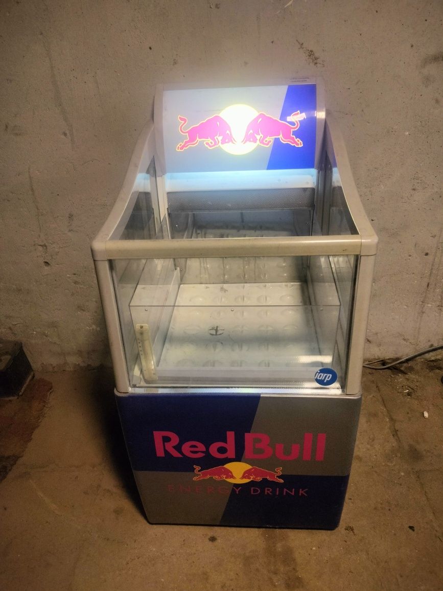 Lodówka Red Bull