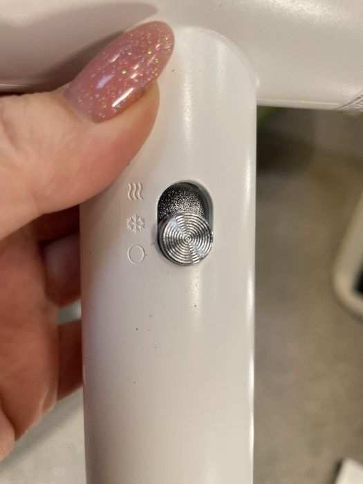 Фен бездротовий, сушить коли немає світла