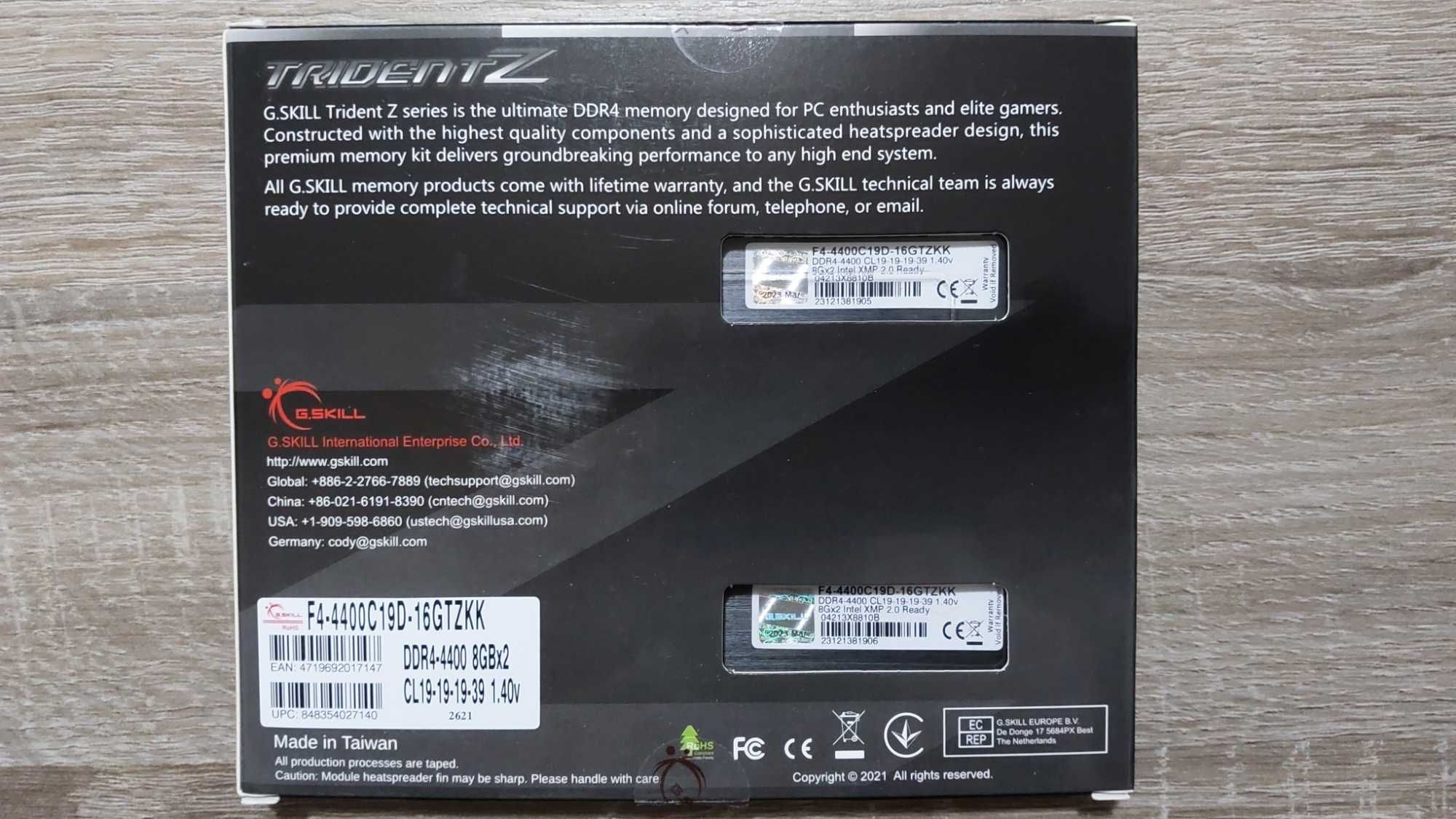 Memória RAM G.SKILL Trident Z DDR4-4400 (8GBx2)