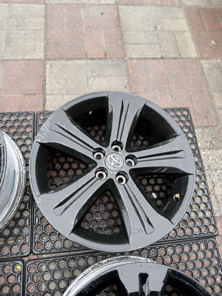 Диски оригінальні toyota rav4 venza sienna highlander lexus 5 114 r19