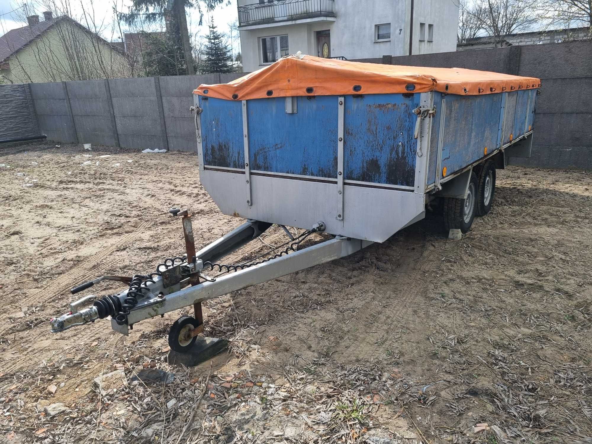 Przyczepa z plandeką z Niemiec DMC 1.6T