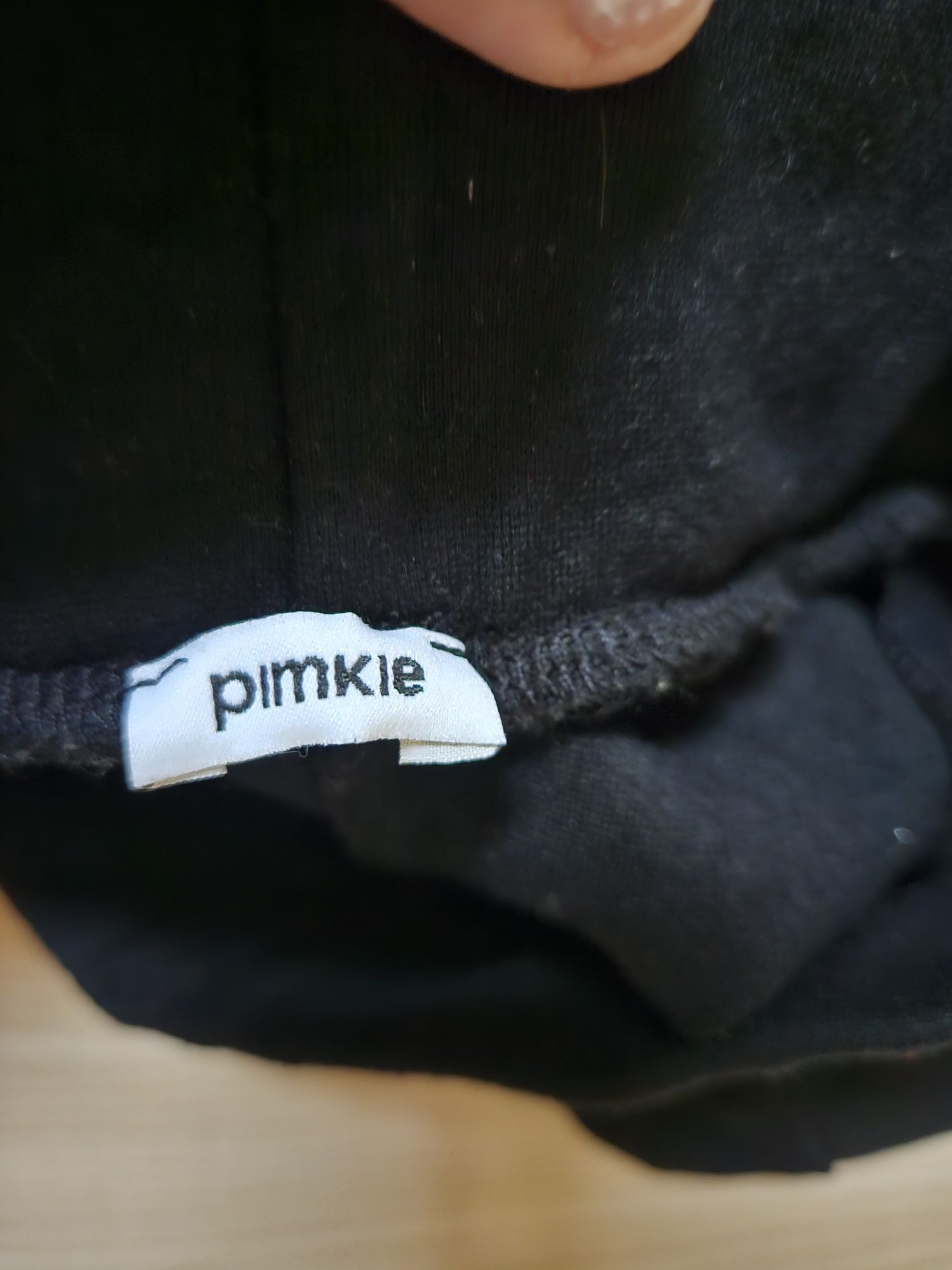 Czarna spódniczka marki Pimkie, roz.32