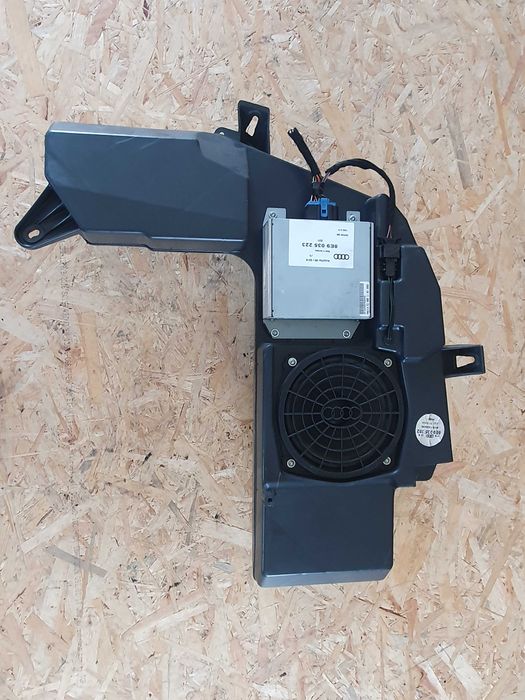 Subwoofer głośnik wzmacniacz Audi a4 b6 1.9 kombi