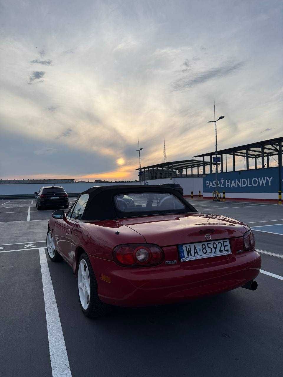 Mazda MX-5 1.6 16V