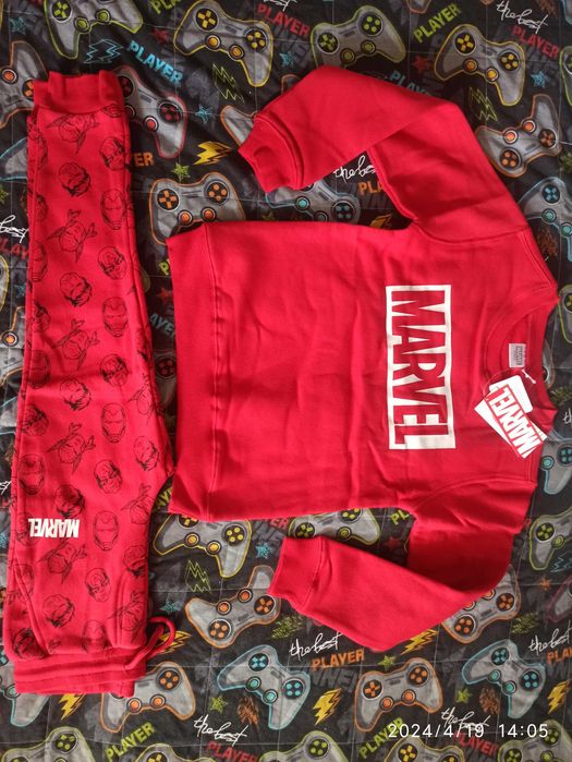 Dres chłopięcy Marvel 128 Nowy