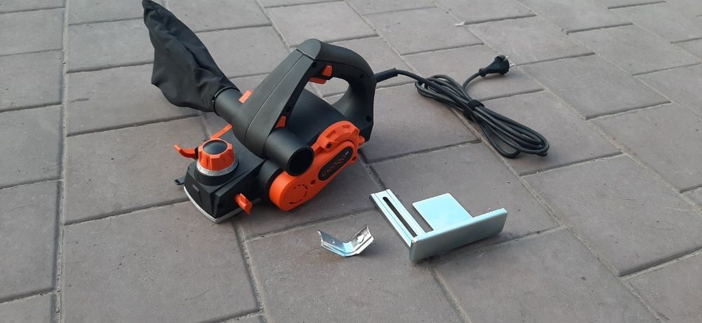 Аренда прокат инструмента: мотобур