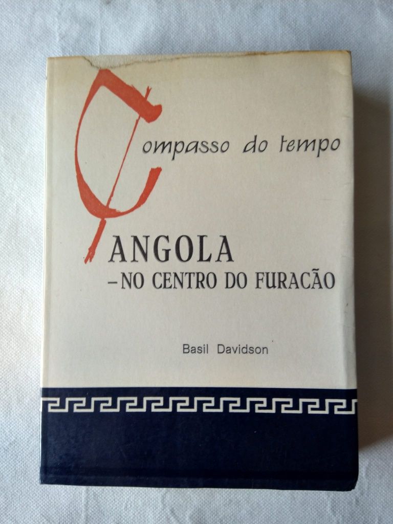 História . . . .