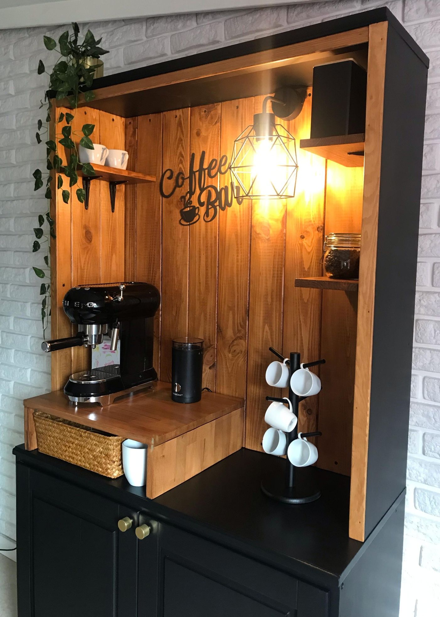 Nowoczesny Caffee Bar  - mebel na ekspres do kawy + gratis