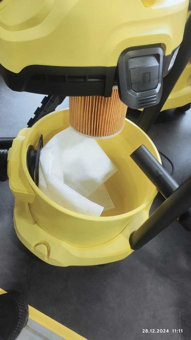 Господарський пилосос керхер Karcher WD 2 Plus V-12/4/18/C