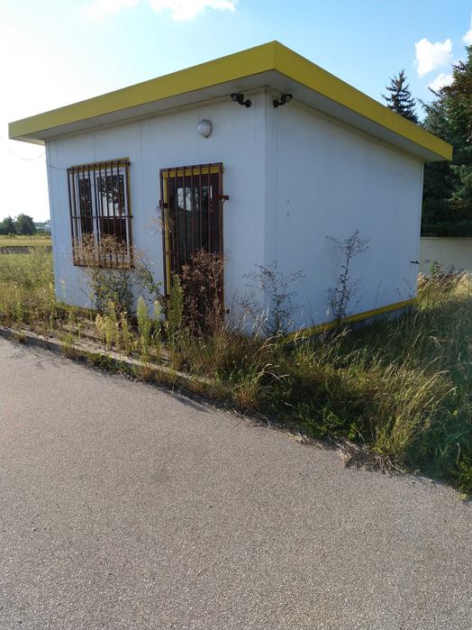 budynek z płyt prekonowych