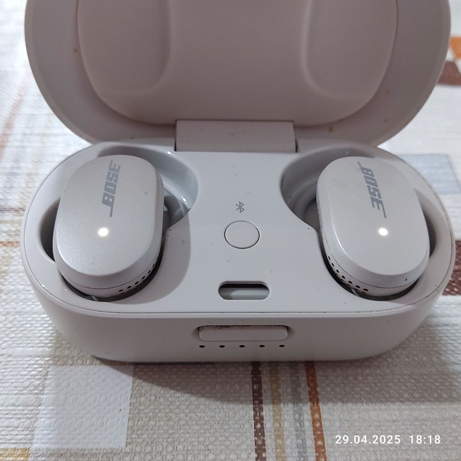 Oryginalne słuchawki Bose Quitecomfort Earbuds