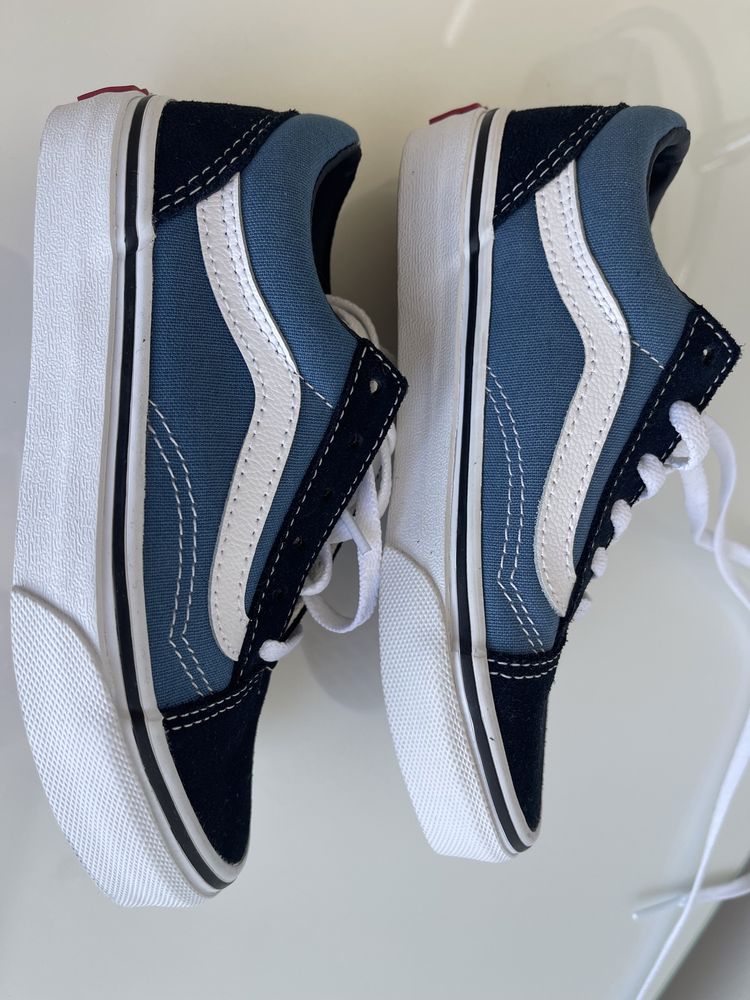 Новые кеды Vans