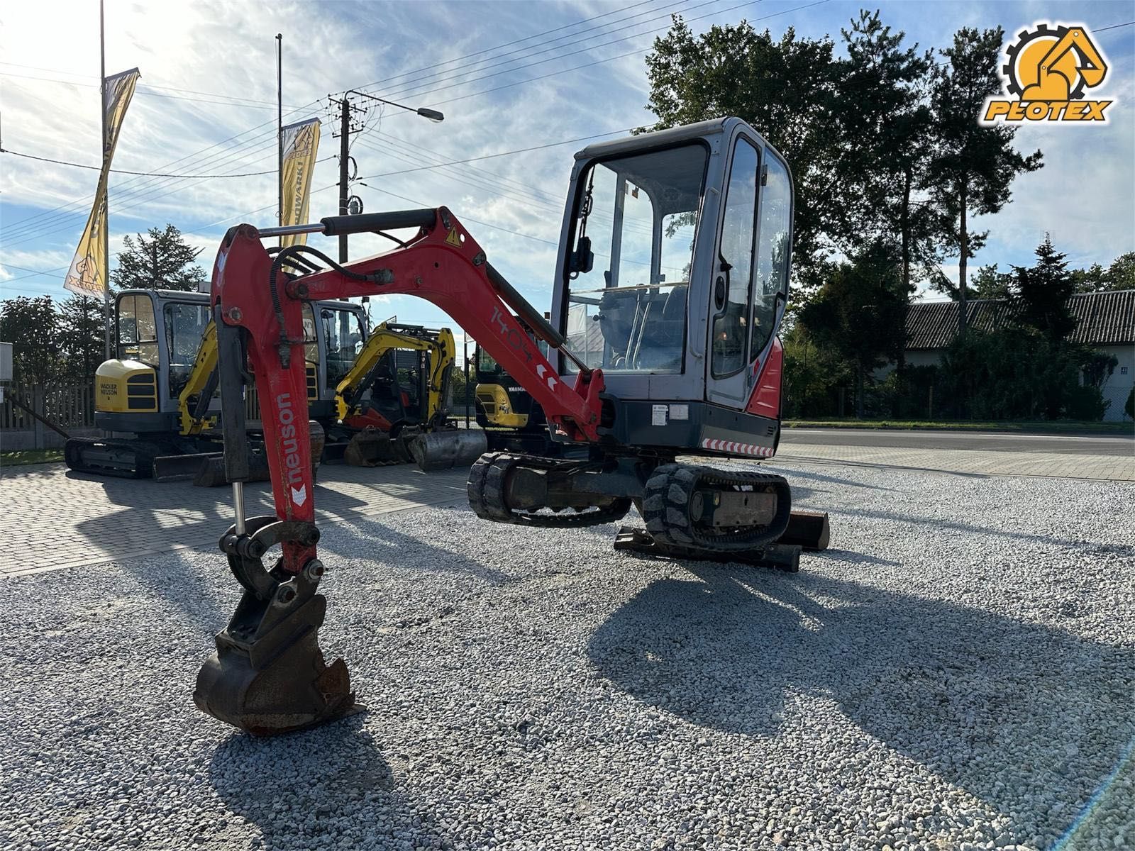 Mini koparka Neuson 1404 z 2008r 3 łyżki  ŁADNA WAGA 1600KG rozsuwana