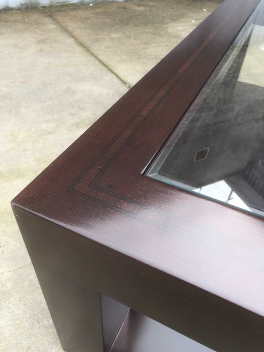 Mesa de apoio em madeira maciça de mogno, estilo inglês em bom estado