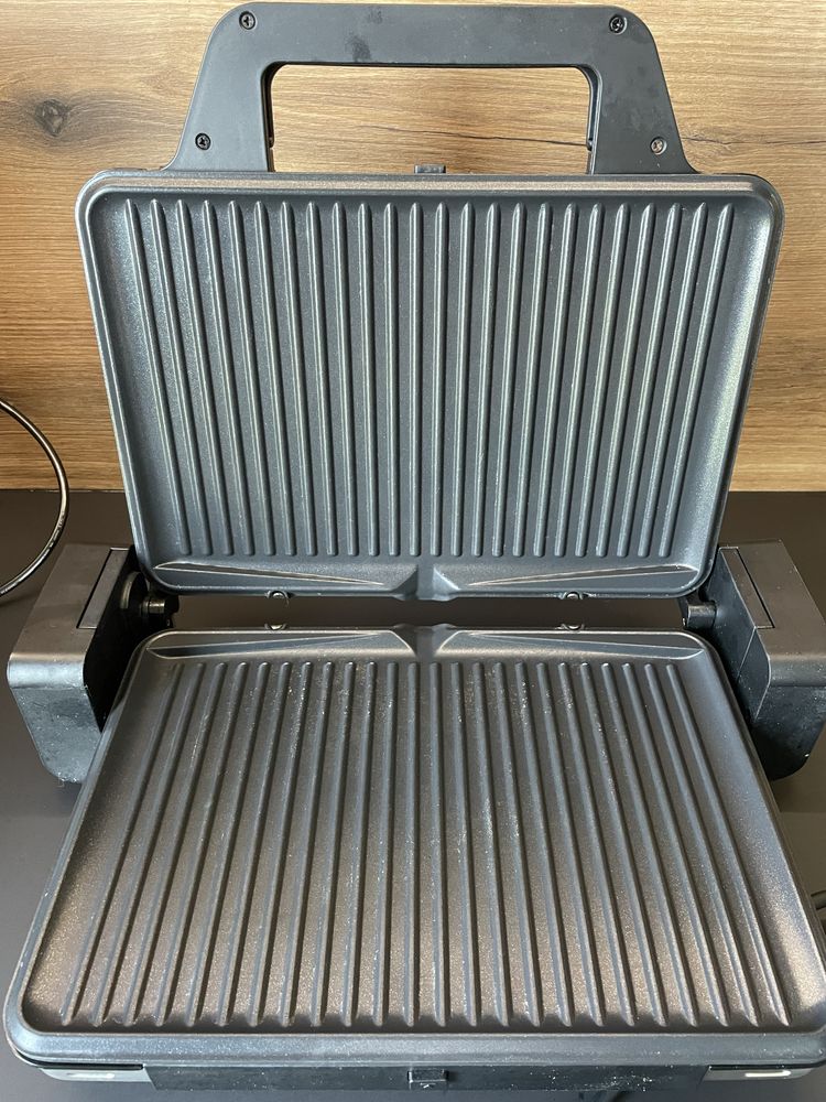 Grill elektryczny WMF Lono 2w1