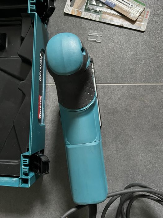 Мережевий лобзик Makita 4351 FCT